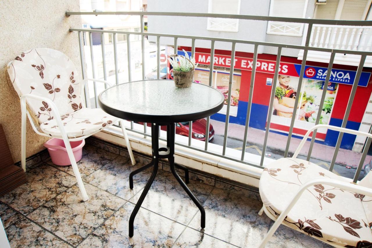 Holiday La Loma Apartment Torrevieja Kültér fotó